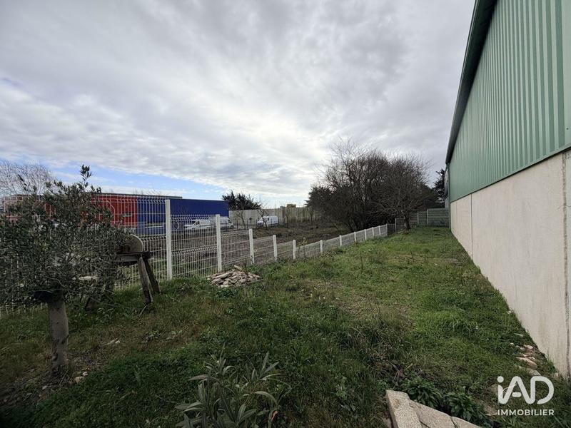 Local commercial - 220 m²