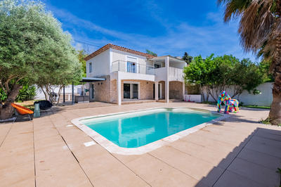 Maison contemporaine - 114 m² - 4 pièces