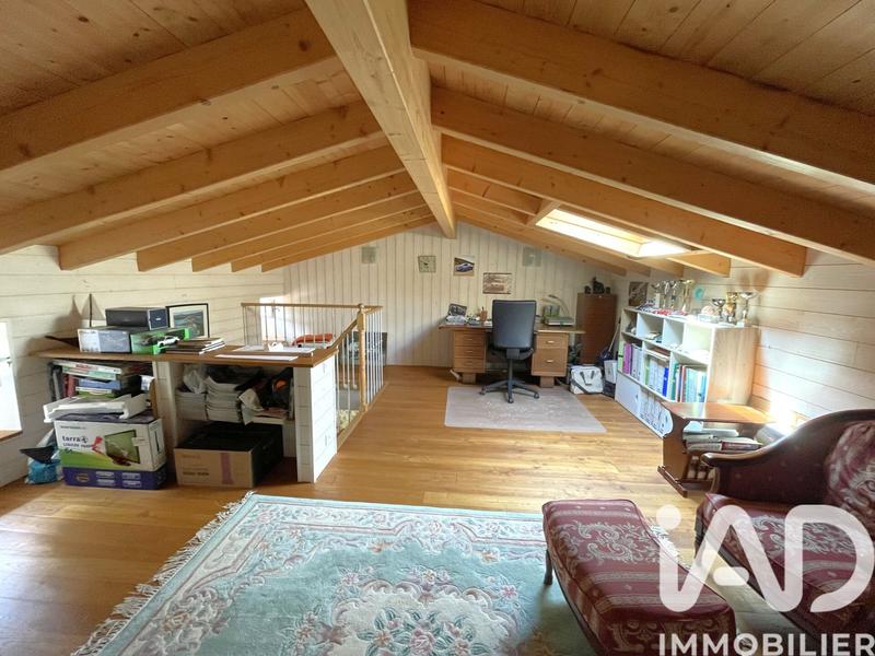 Maison - 178 m² - 7 pièces