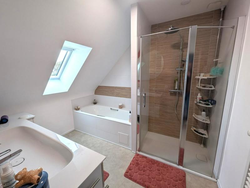 Maison - 117 m² - 6 pièces