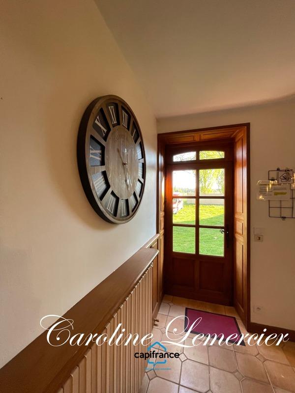 Maison - 294 m² - 9 pièces