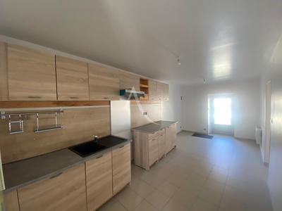 Maison - 70 m² - 3 pièces