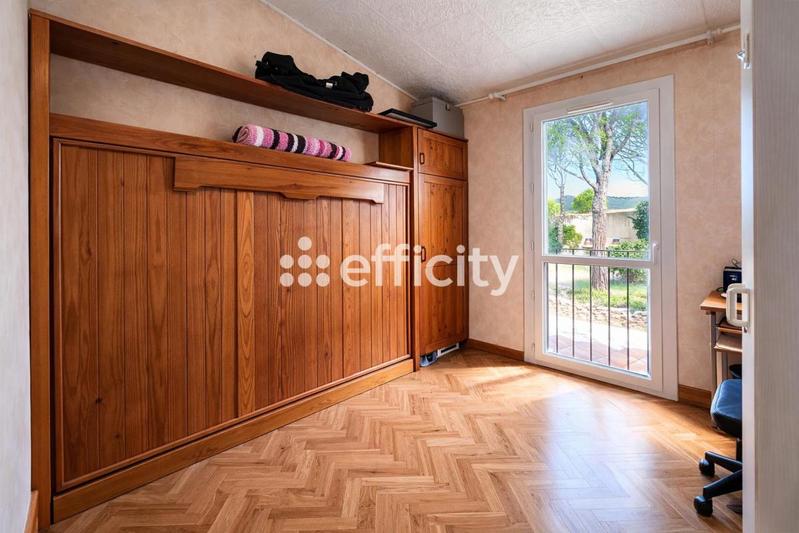 Maison - 74 m² - 5 pièces
