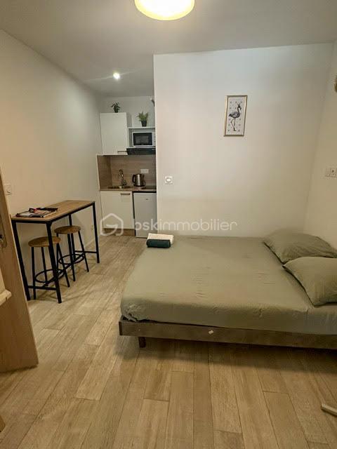 Immeuble - 70 m² - 4 pièces