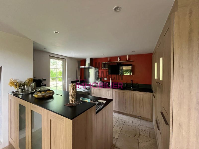 Maison - 115 m² - 4 pièces