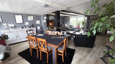 Maison - 229 m² - 8 pièces