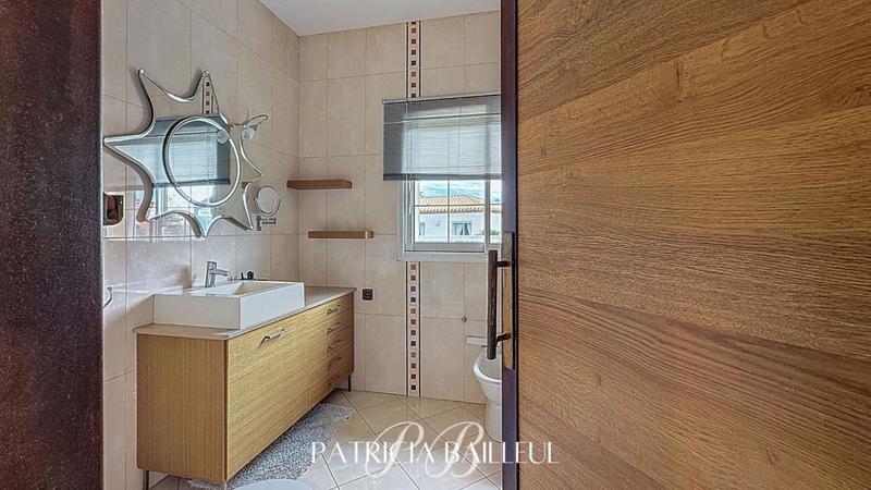 Maison - 165 m² - 7 pièces