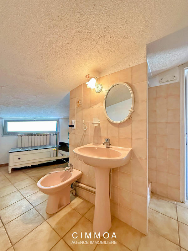 Appartement - 127 m² - 4 pièces