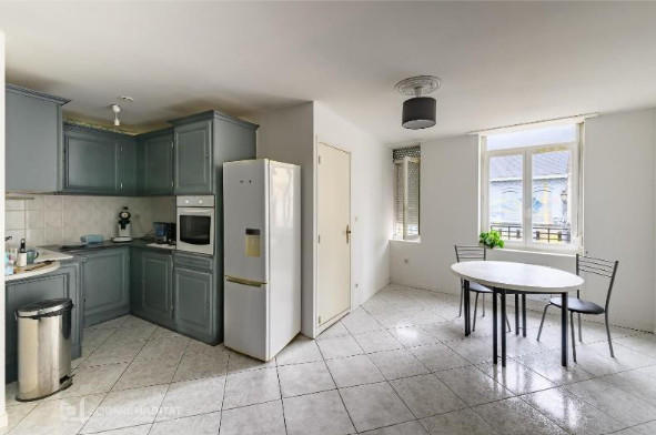 Immeuble - 1 389 m²