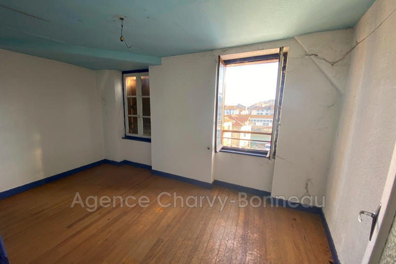 Maison - 190 m² - 8 pièces