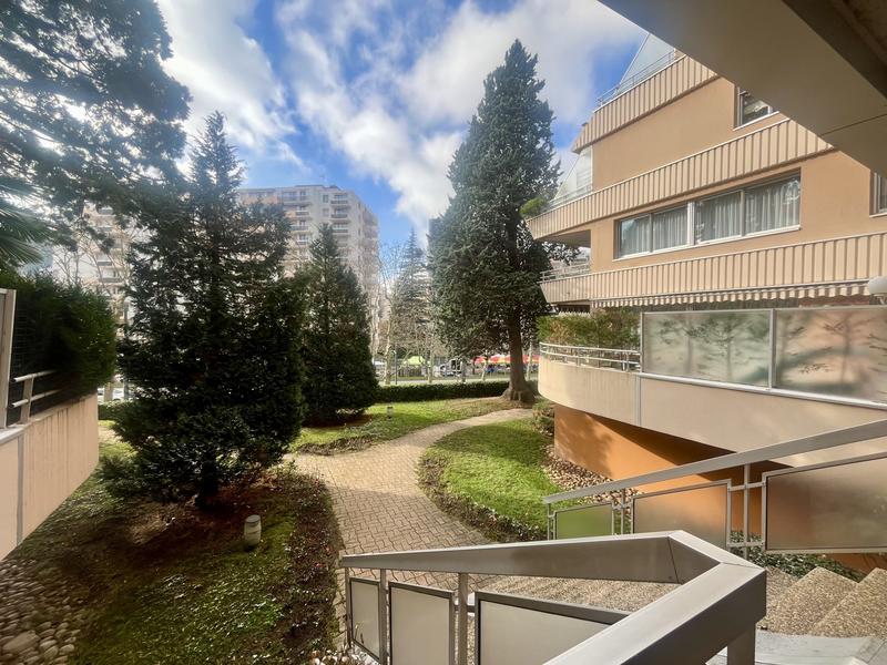 Appartement - 85 m² - 3 pièces