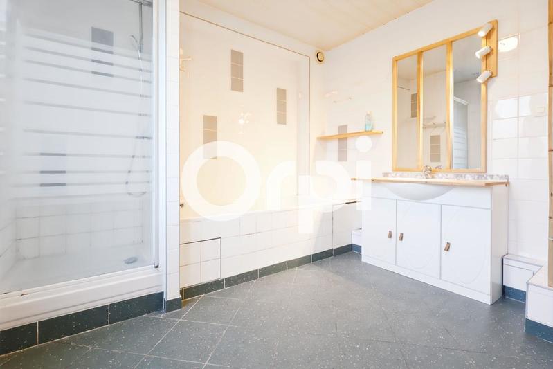 Immeuble - 270 m² - 8 pièces