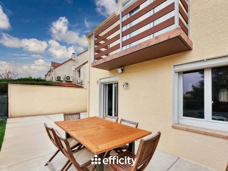 Maison - 115 m² - 7 pièces