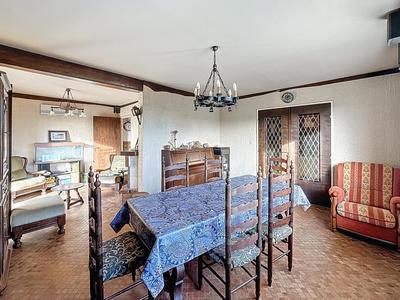 Maison - 93 m² - 4 pièces