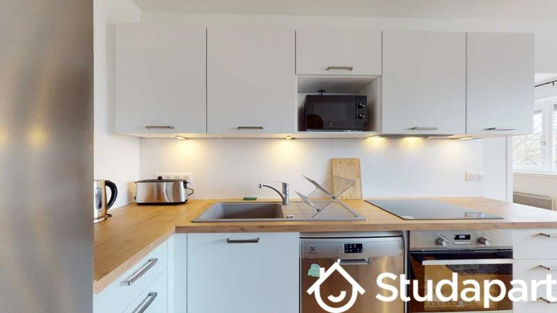 Chambre - 12 m² - 1 pièce