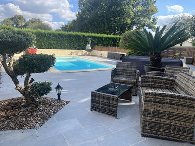 Villa - 137 m² - 7 pièces