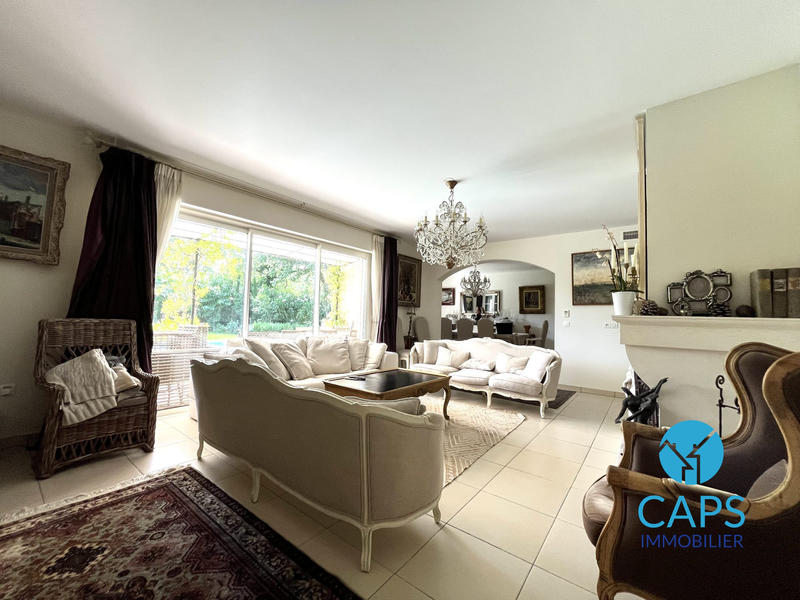 Villa - 168 m² - 5 pièces