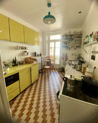 Appartement - 75 m² - 3 pièces