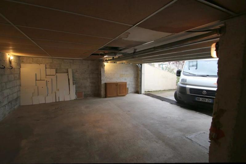 Villa - 197 m² - 6 pièces