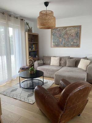 Maison - 87 m² - 5 pièces