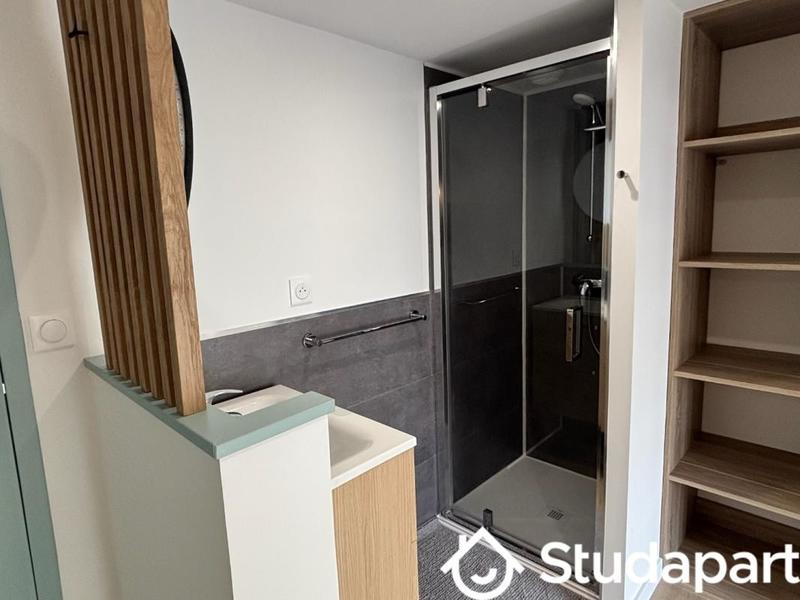 Chambre - 15 m² - 1 pièce