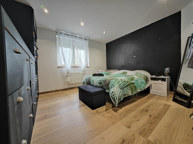 Maison - 111 m² - 5 pièces