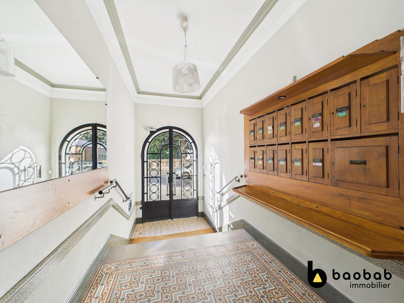 Appartement - 170 m² - 7 pièces