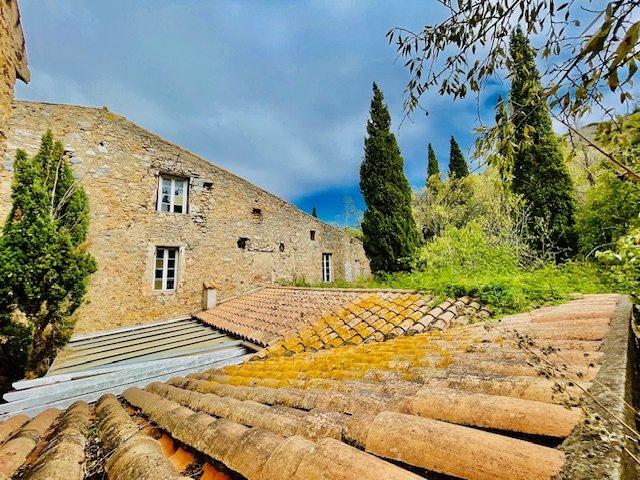 Maison de maîtres - 1 200 m² - 7 pièces