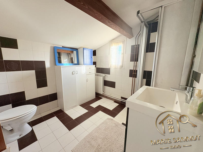 Maison traditionnelle - 163 m² - 5 pièces