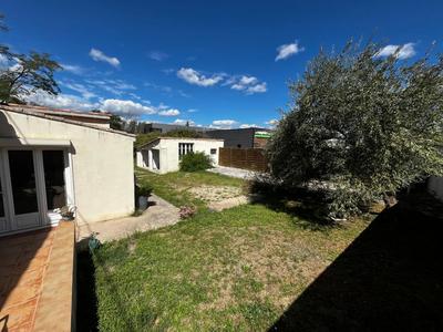 Maison - 186 m² - 8 pièces