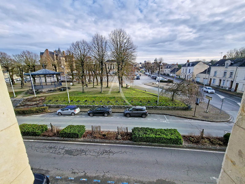 Maison - 93 m² - 4 pièces