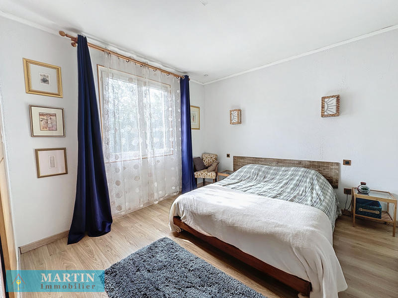 Villa - 176 m² - 8 pièces