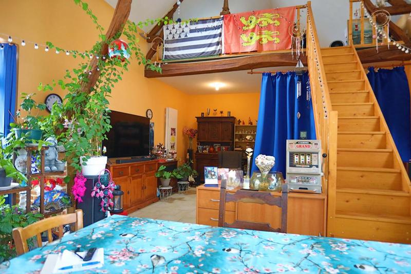 Maison - 424 m² - 14 pièces