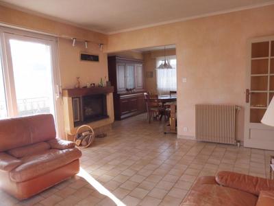 Maison - 122 m² - 6 pièces