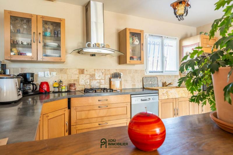 Maison - 104 m² - 4 pièces