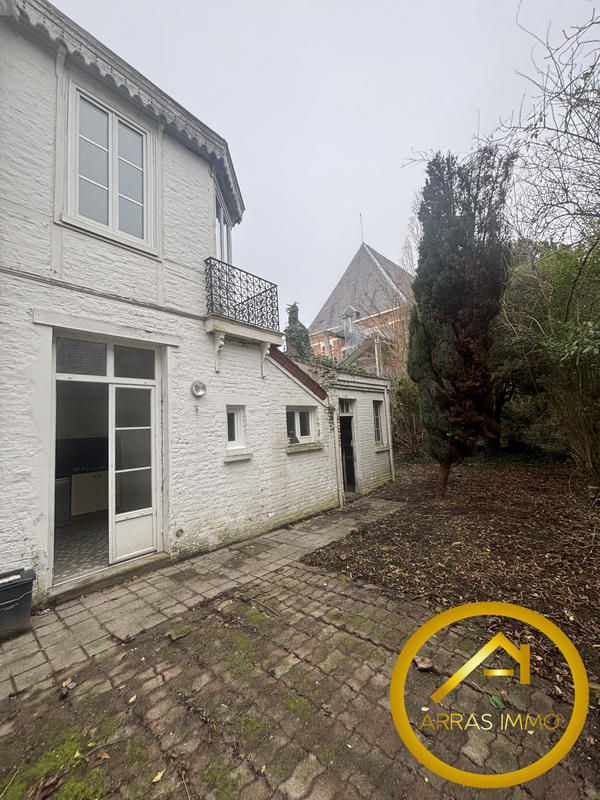 Maison - 165 m² - 6 pièces