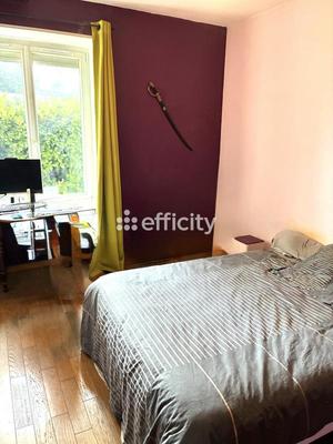 Appartement - 64 m² - 2 pièces