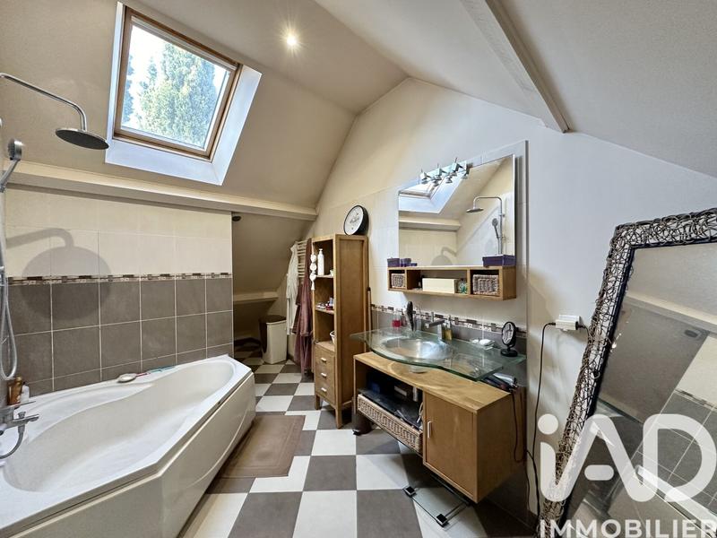 Maison - 163 m² - 6 pièces