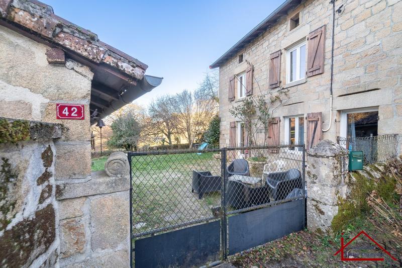 Maison ancienne - 90 m² - 5 pièces