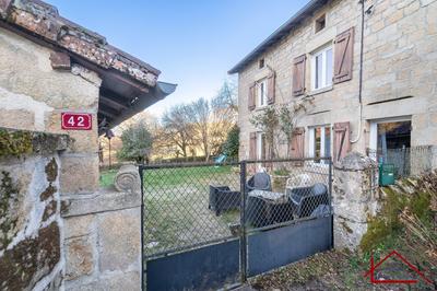 Maison ancienne - 90 m² - 5 pièces