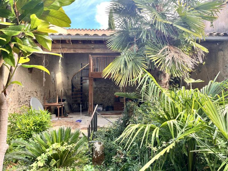 Maison de ville - 250 m² - 10 pièces