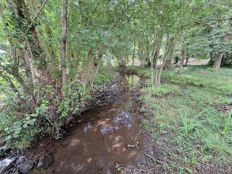 Corps de ferme - 165 m² - 7 pièces