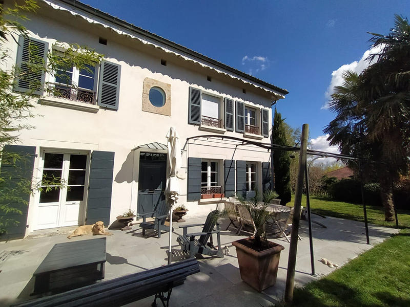 Maison - 182 m² - 6 pièces