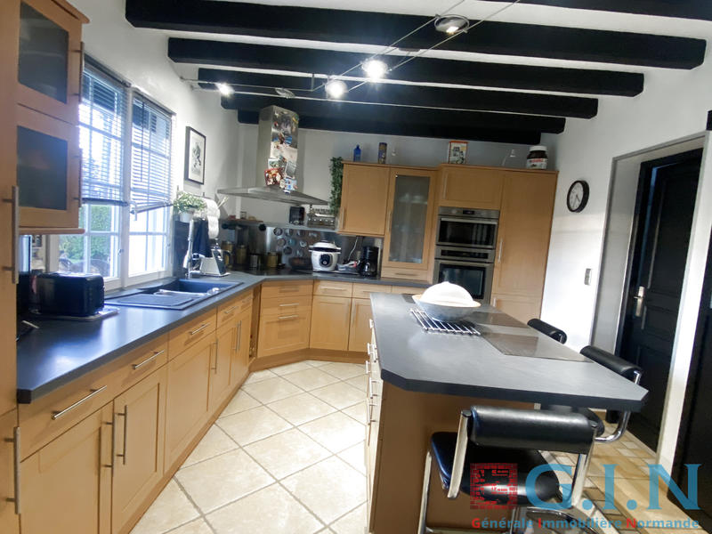 Maison - 140 m² - 4 pièces