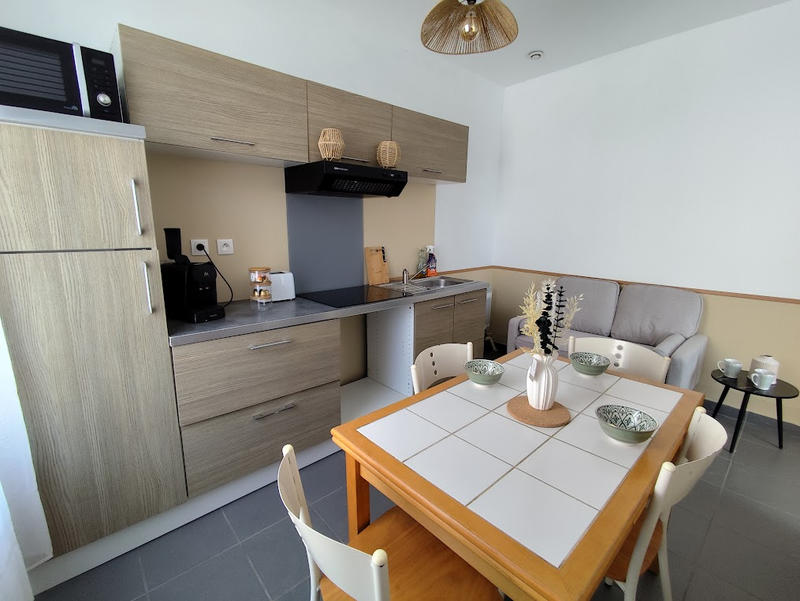 Maison - 89 m² - 6 pièces