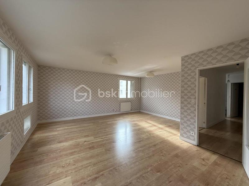 Appartement - 72 m² - 3 pièces