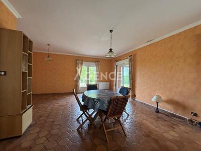 Maison - 175 m² - 6 pièces