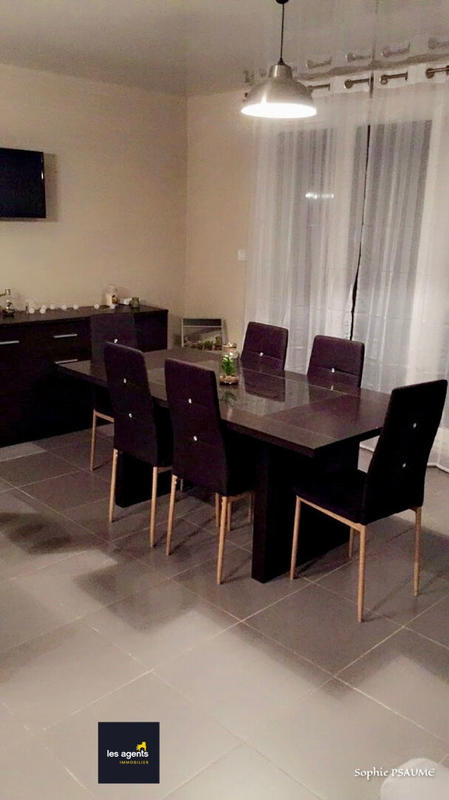 Maison - 97 m² - 6 pièces