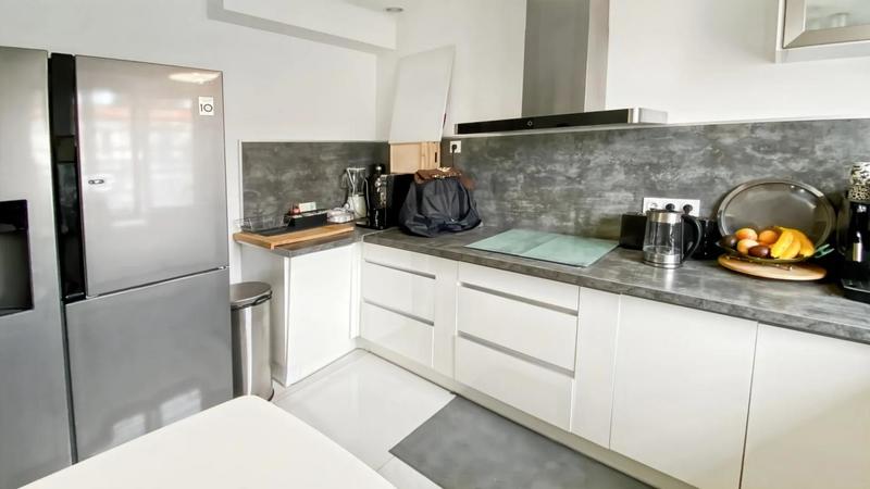 Maison - 107 m² - 5 pièces