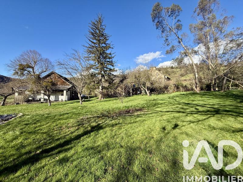 Maison de campagne - 230 m² - 5 pièces